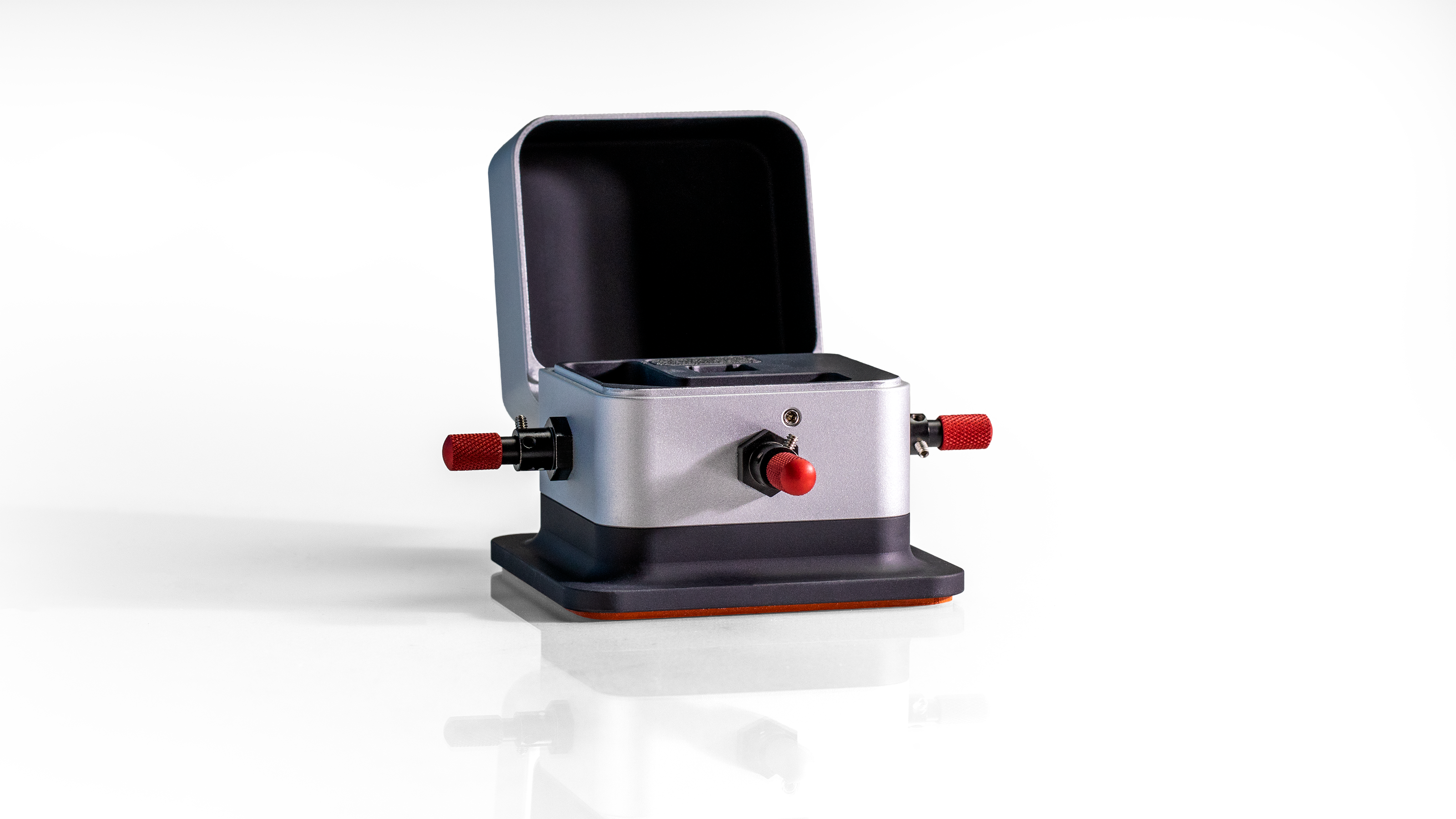 Square One open front image